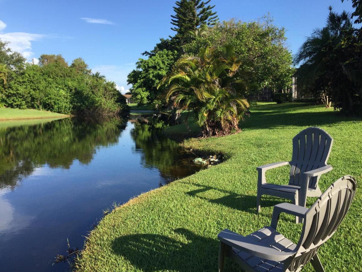 Pool Home With A New Sparkling Pool, Close To Beach, Lovely Lake View North Naples 外观 照片