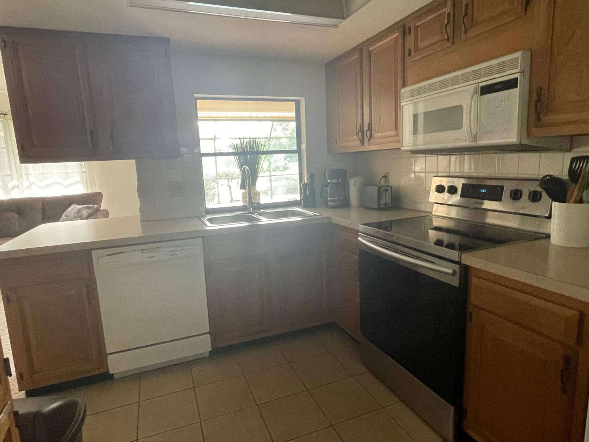 Pool Home With A New Sparkling Pool, Close To Beach, Lovely Lake View North Naples 外观 照片
